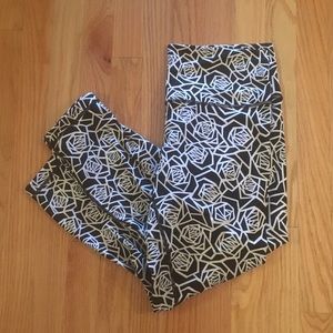 Lululemon High Waist Rose Print Legging Sz 12
